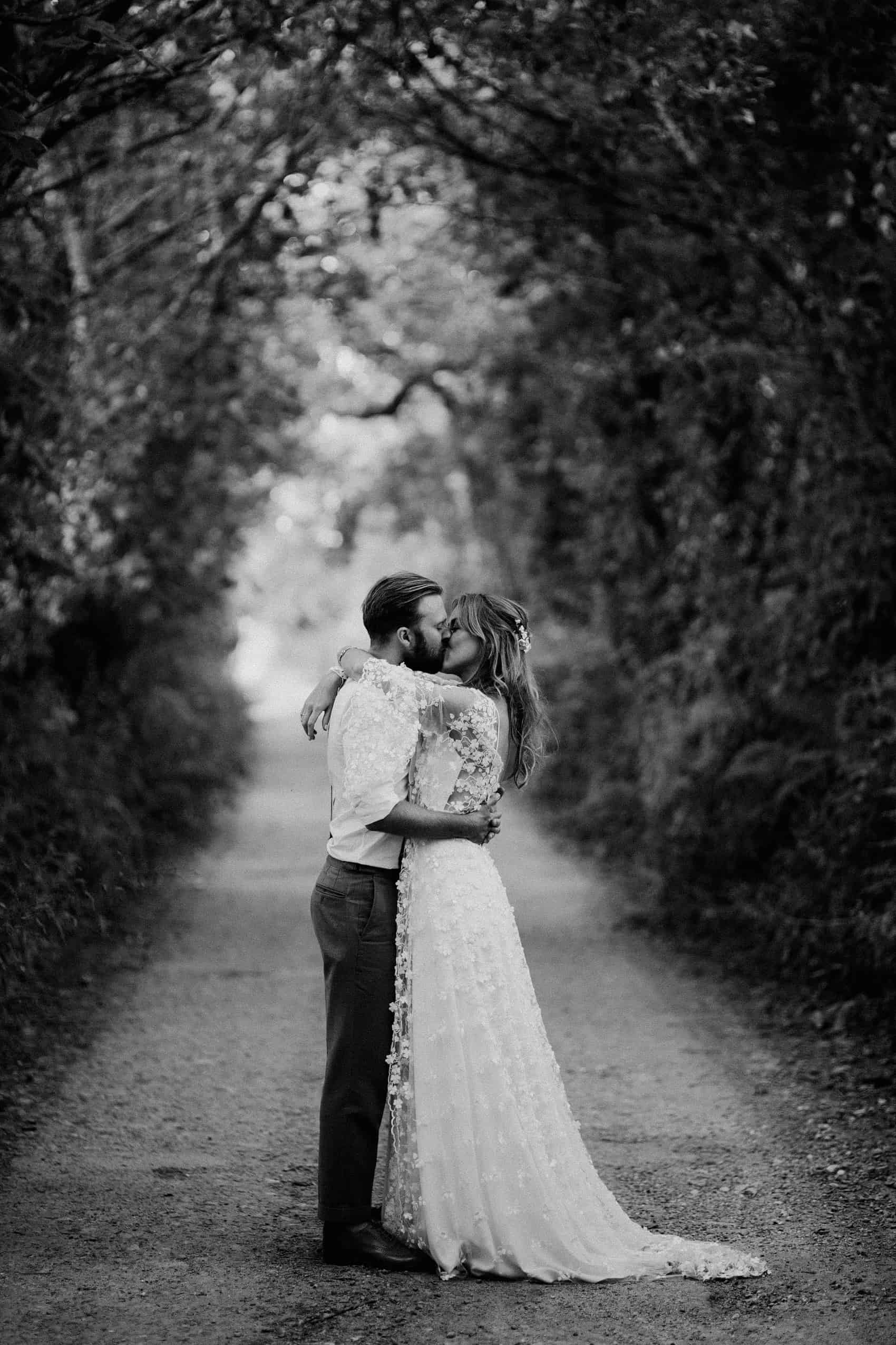 black and white wedding photography