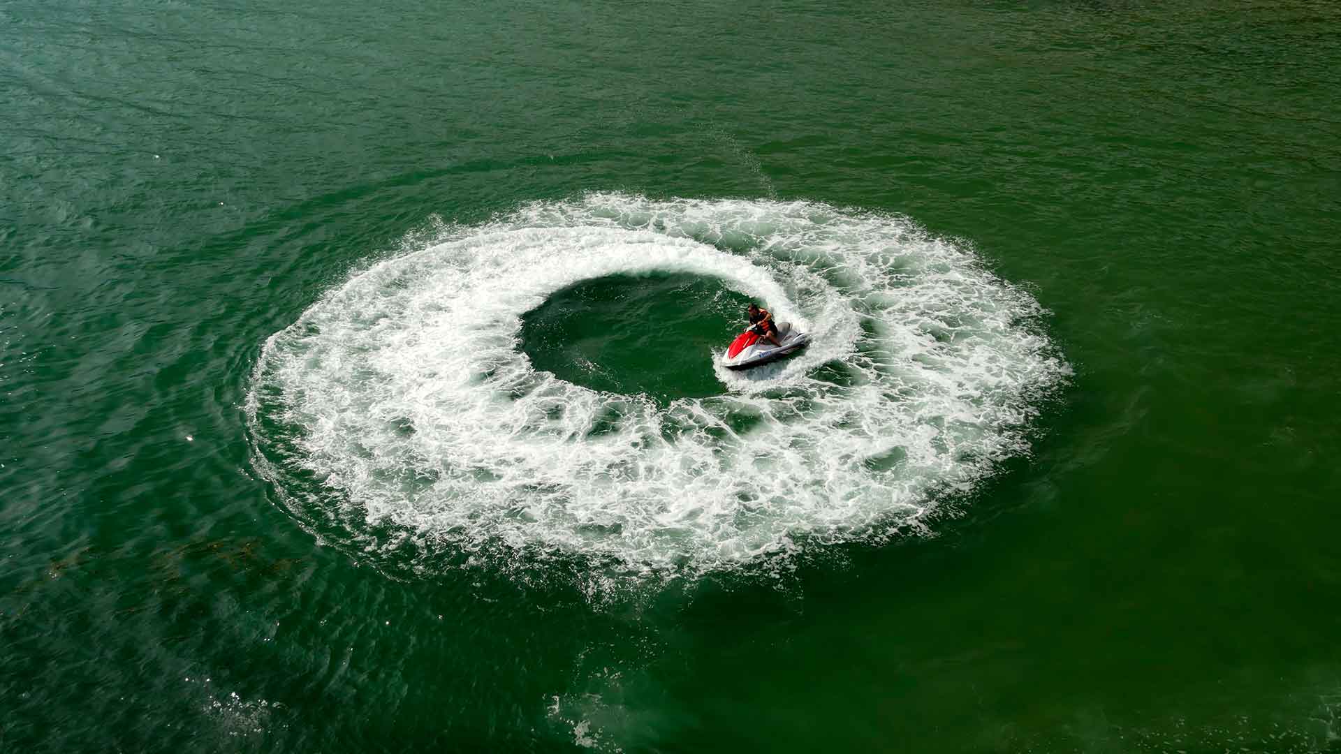 Water Rescue with Jett Yamaha