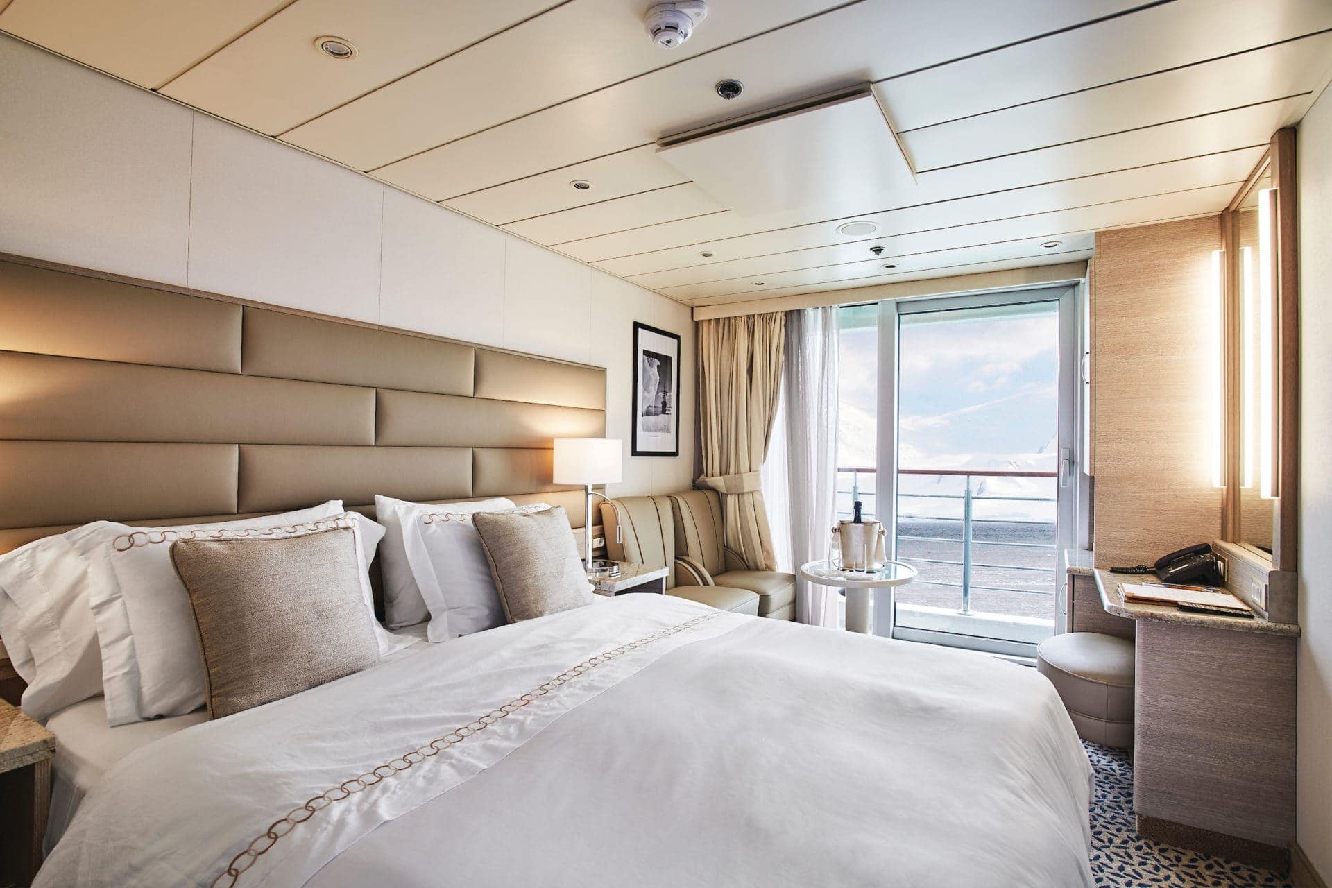 Silver Explorer, interior, expedition, veranda
