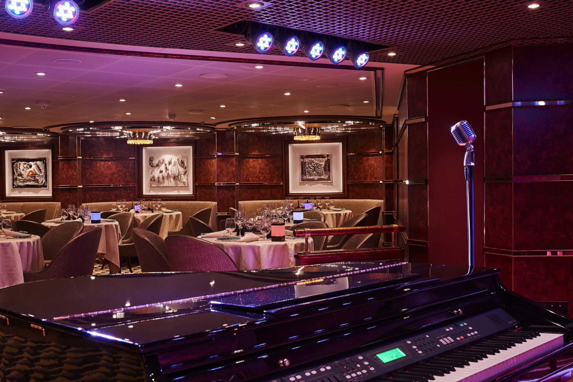 Live Music at the Silver Note, Silver Muse.