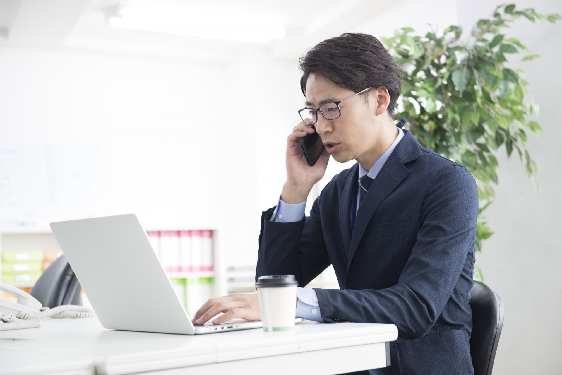 インサイドセールスはやめとけと言われるのはなぜ？辞めたいと思ったときの対処法も解説