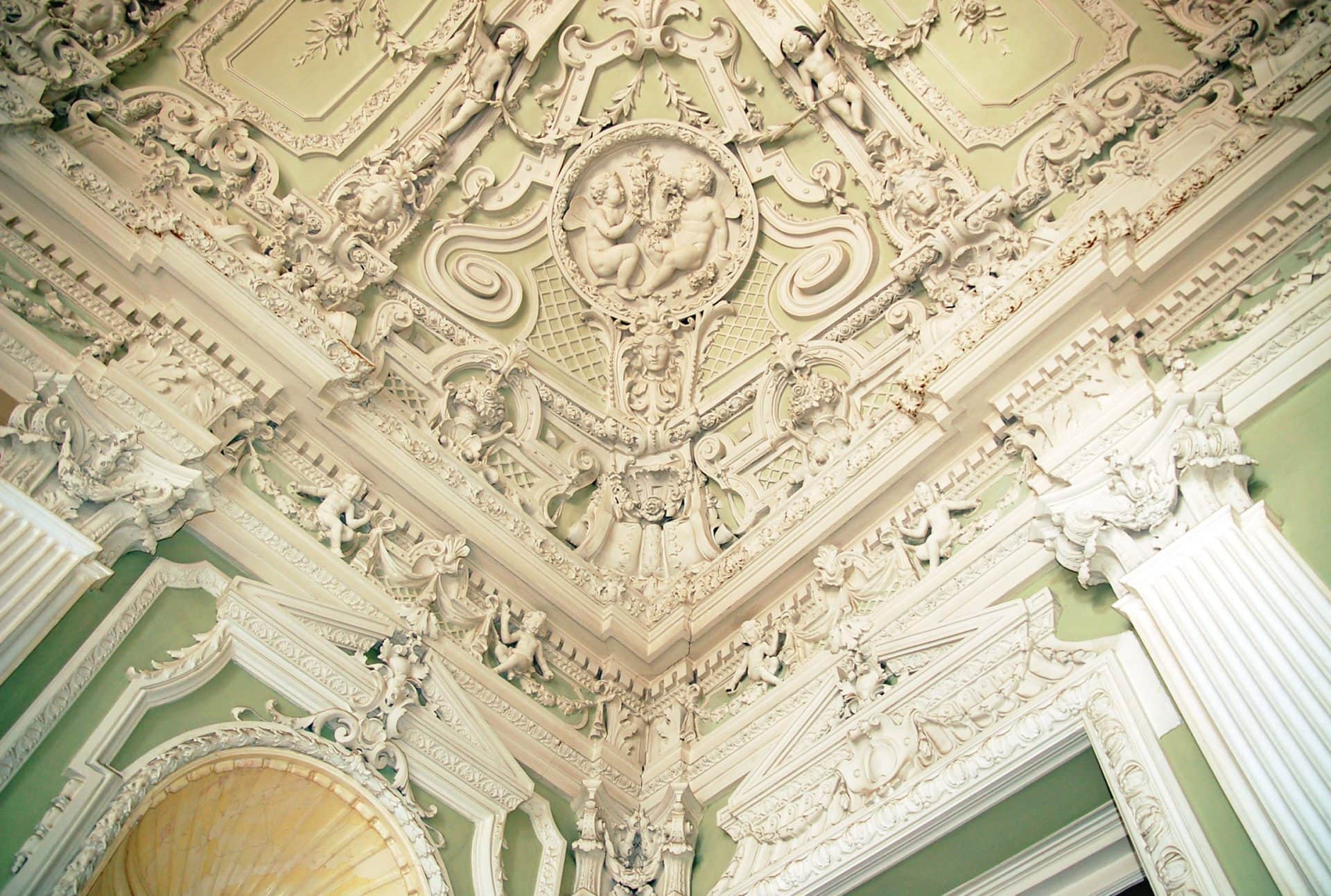 AdobeStock_66838323 Moika Palace