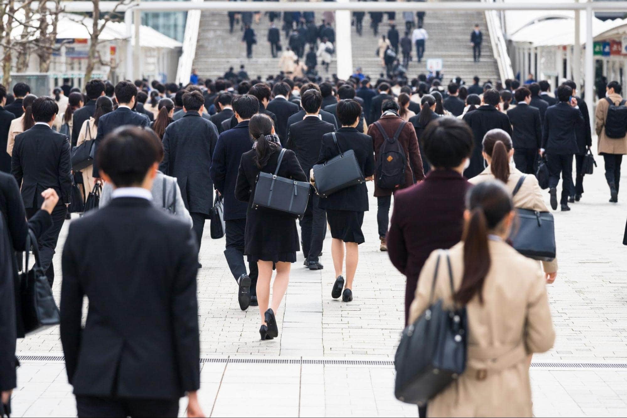 東京での就活にかかる費用を抑える方法