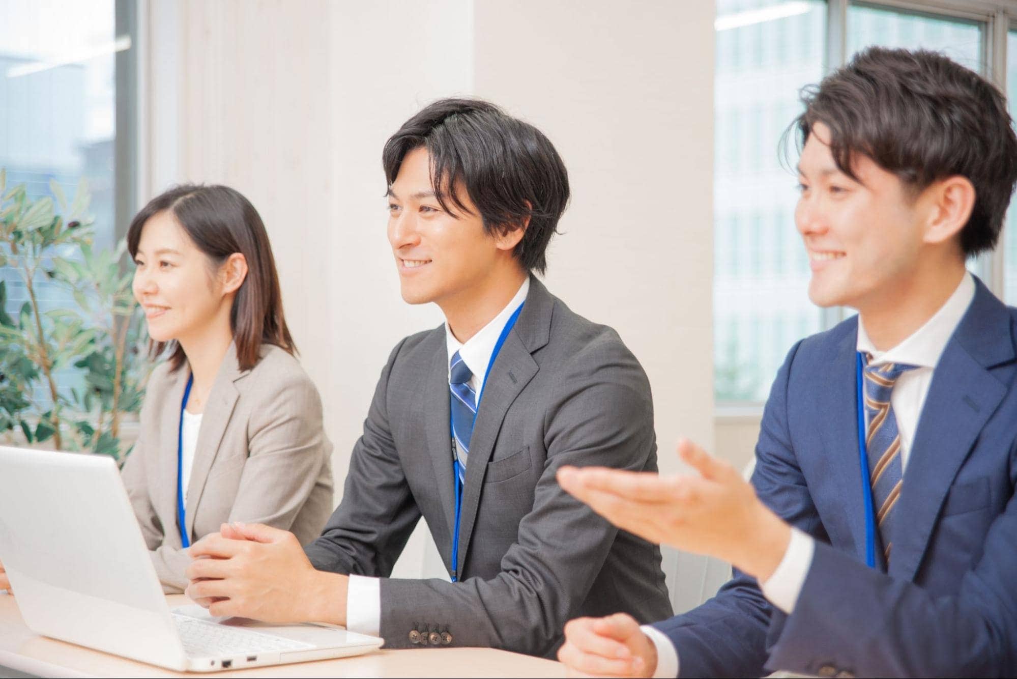 企業が就活でグループディスカッションを実施する理由