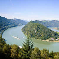 Self-Guided Cycling on the Danube from Passau to Vienna