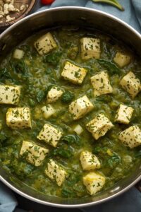 🇮🇳 Indian Date Night Recipes: Spice Up Your Love Life 9 image of palak paneer,