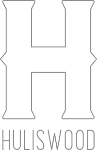 huliswood_logo_tummanharmaa