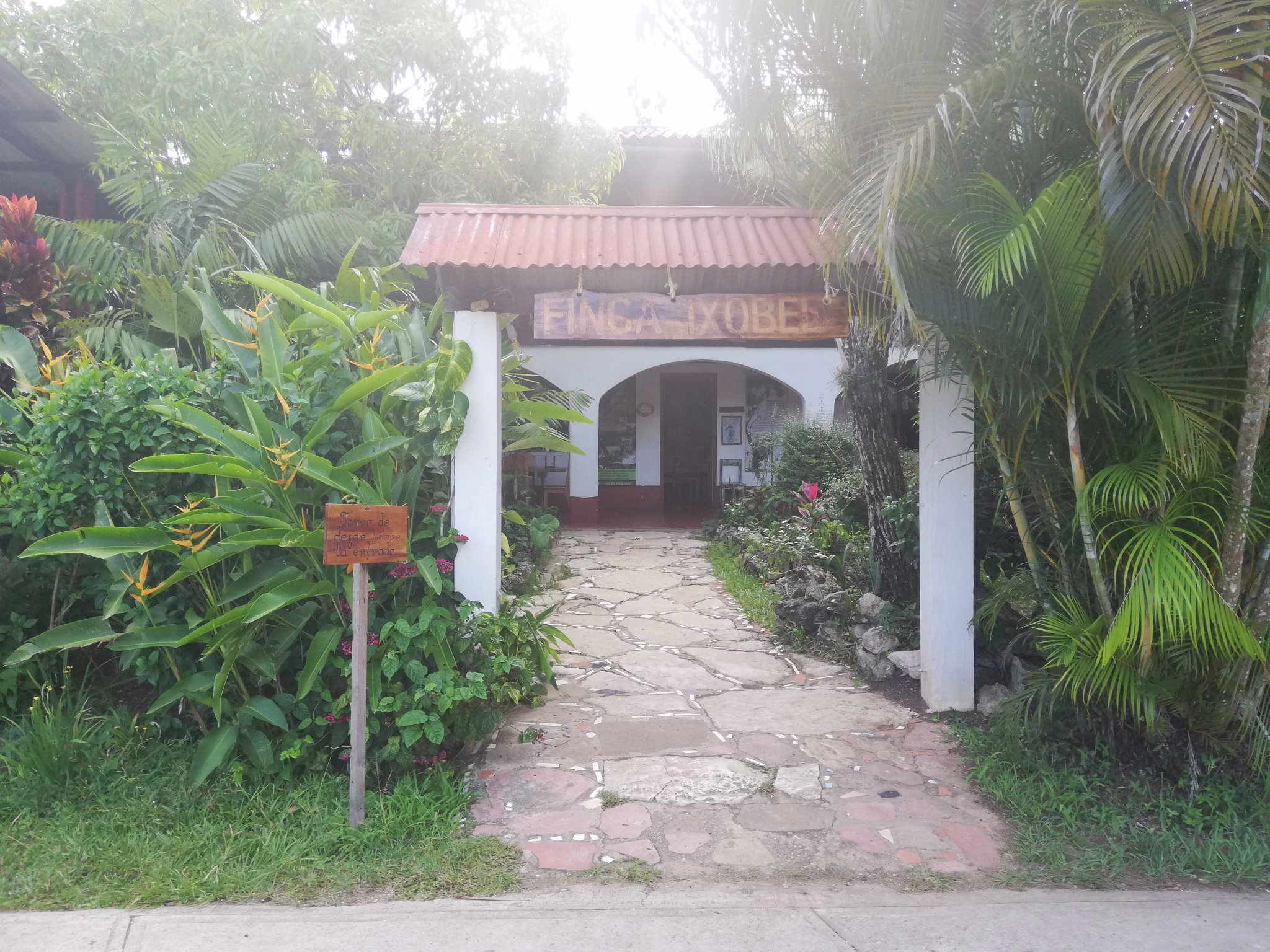 Enterance Finca Ixobel