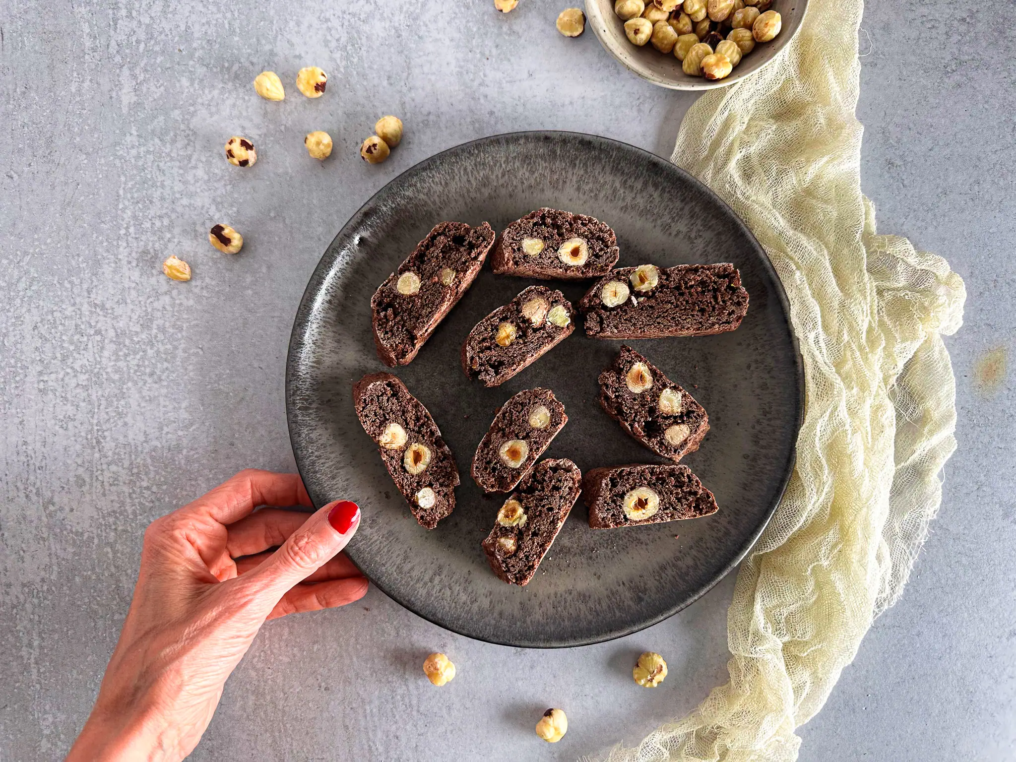 Italian Cocoa and Hazelnut Biscotti ( Cantucci Nocciole e Cacao)