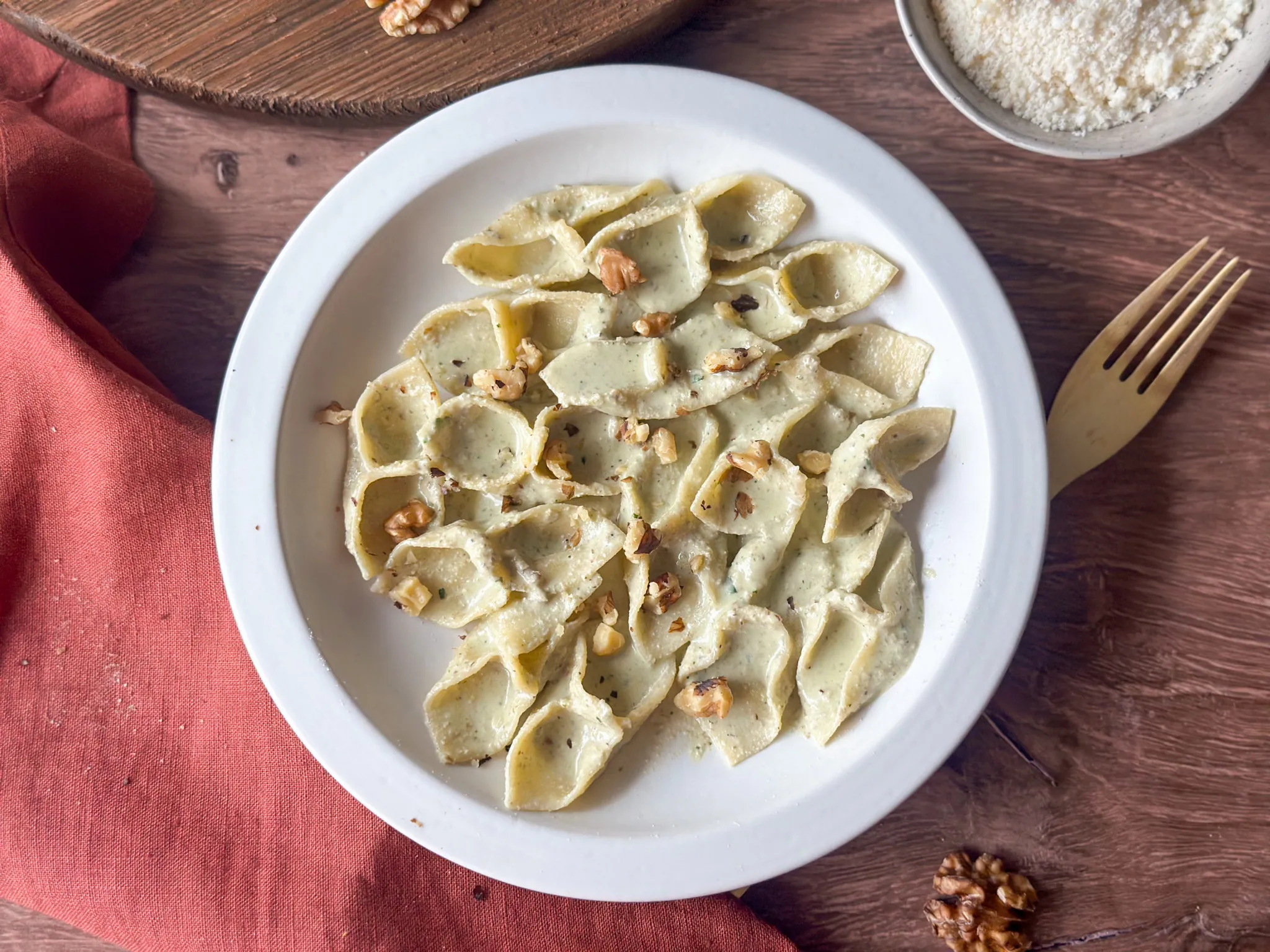 CREAMY ITALIAN WALNUT SAUCE (SALSA DI NOCI)