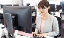新卒向け事務職求人の探し方は？競争倍率や狙い目の事務職種も紹介