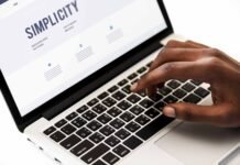 Découvrez pourquoi un site internet professionnel est devenu indispensable pour les entreprises sénégalaises. Visibilité, crédibilité, acquisition de clients et développement commercial : tous les avantages d'un site web performant.