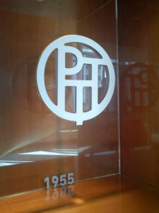 reproduction des logos de La Poste