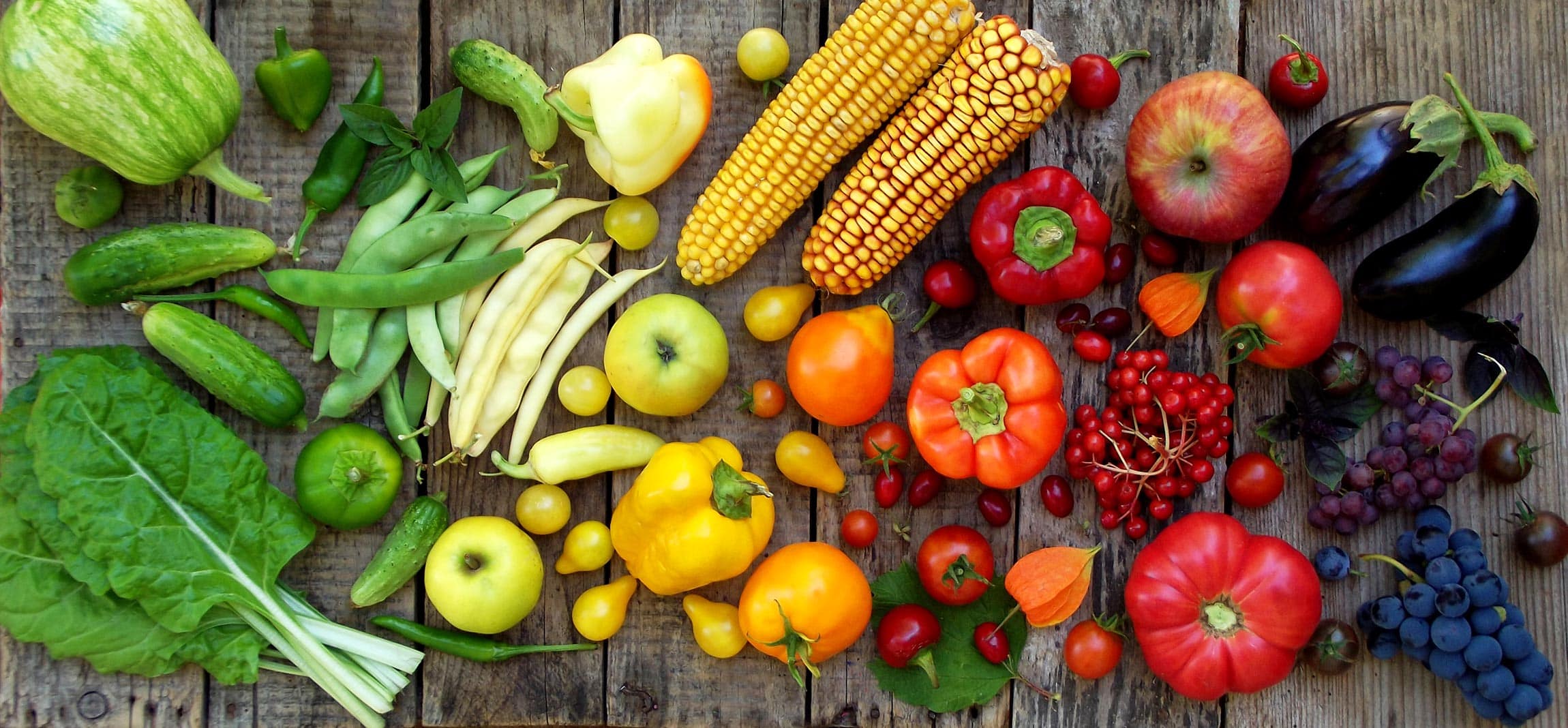 Rainbow of fruits and veggies