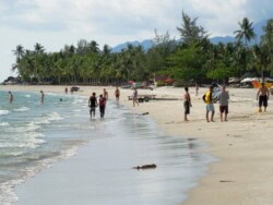 cenang-beach-malezija-langkawi
