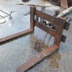 Telehandler Buckets and Attachments