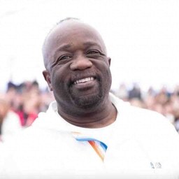 Dr. Milton Mills