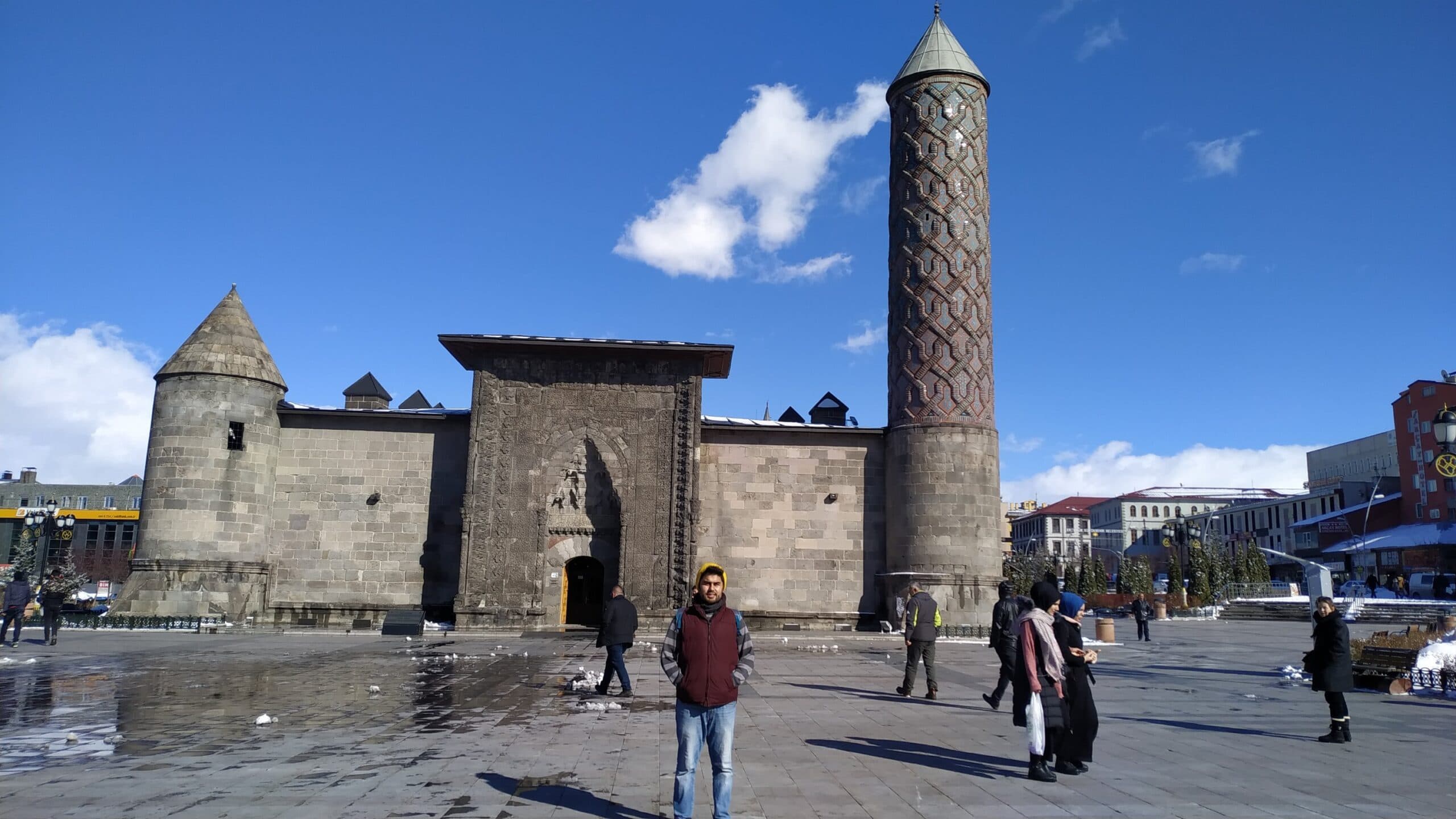 yakudiye medresesi erzurum