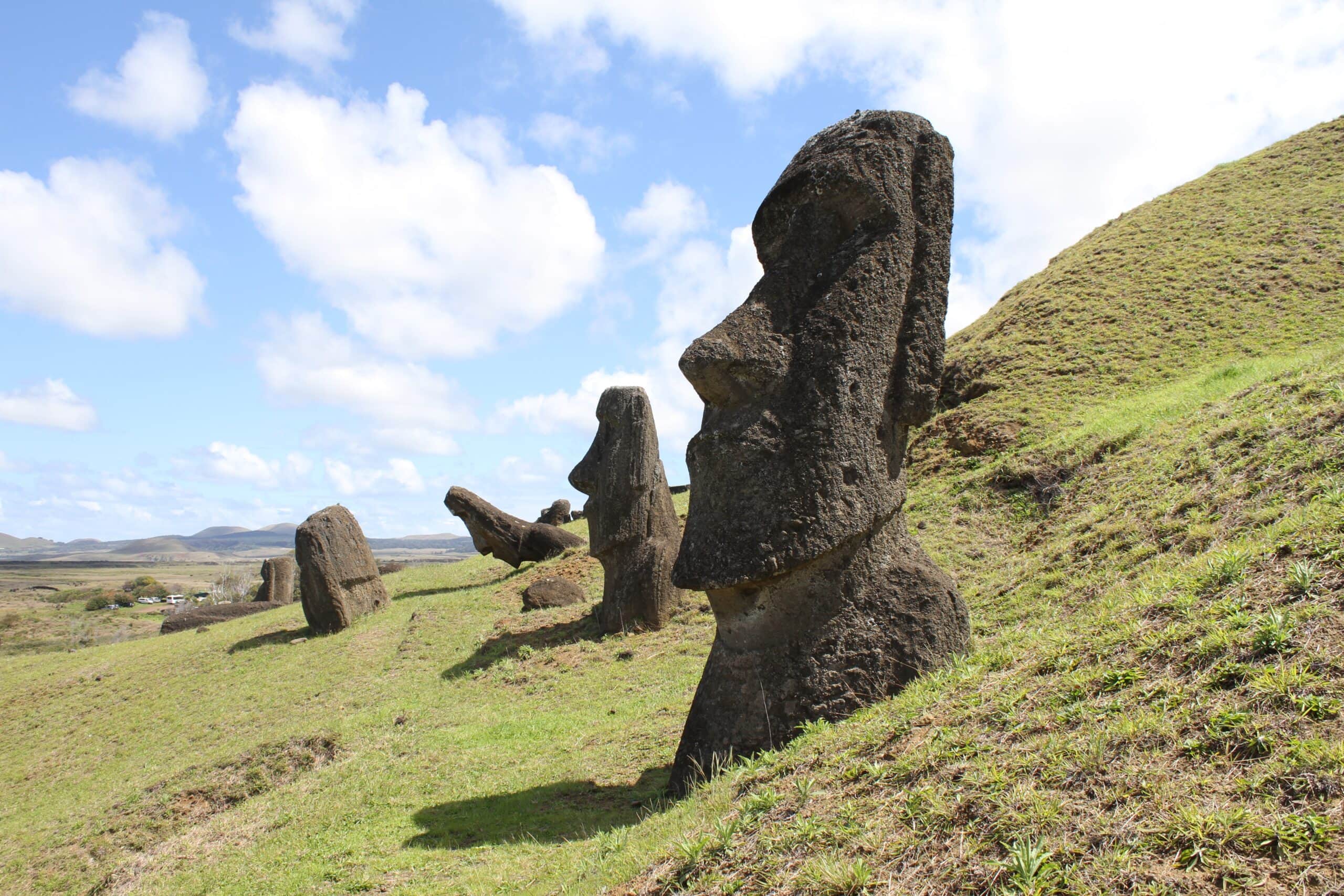 moai heykelleri