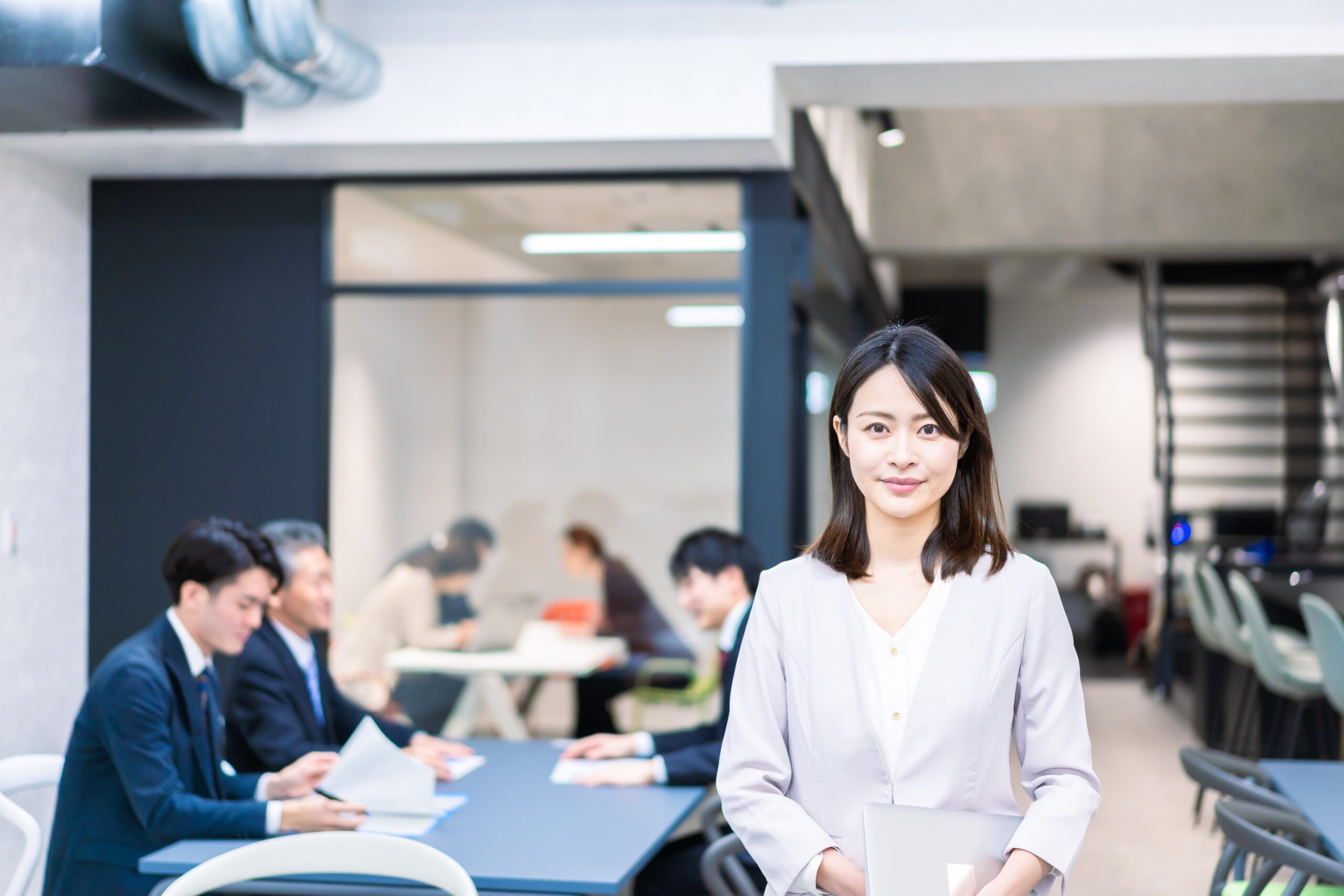 新卒で派遣はやめとけと言われるのはなぜ？マイナスイメージがある理由を解説