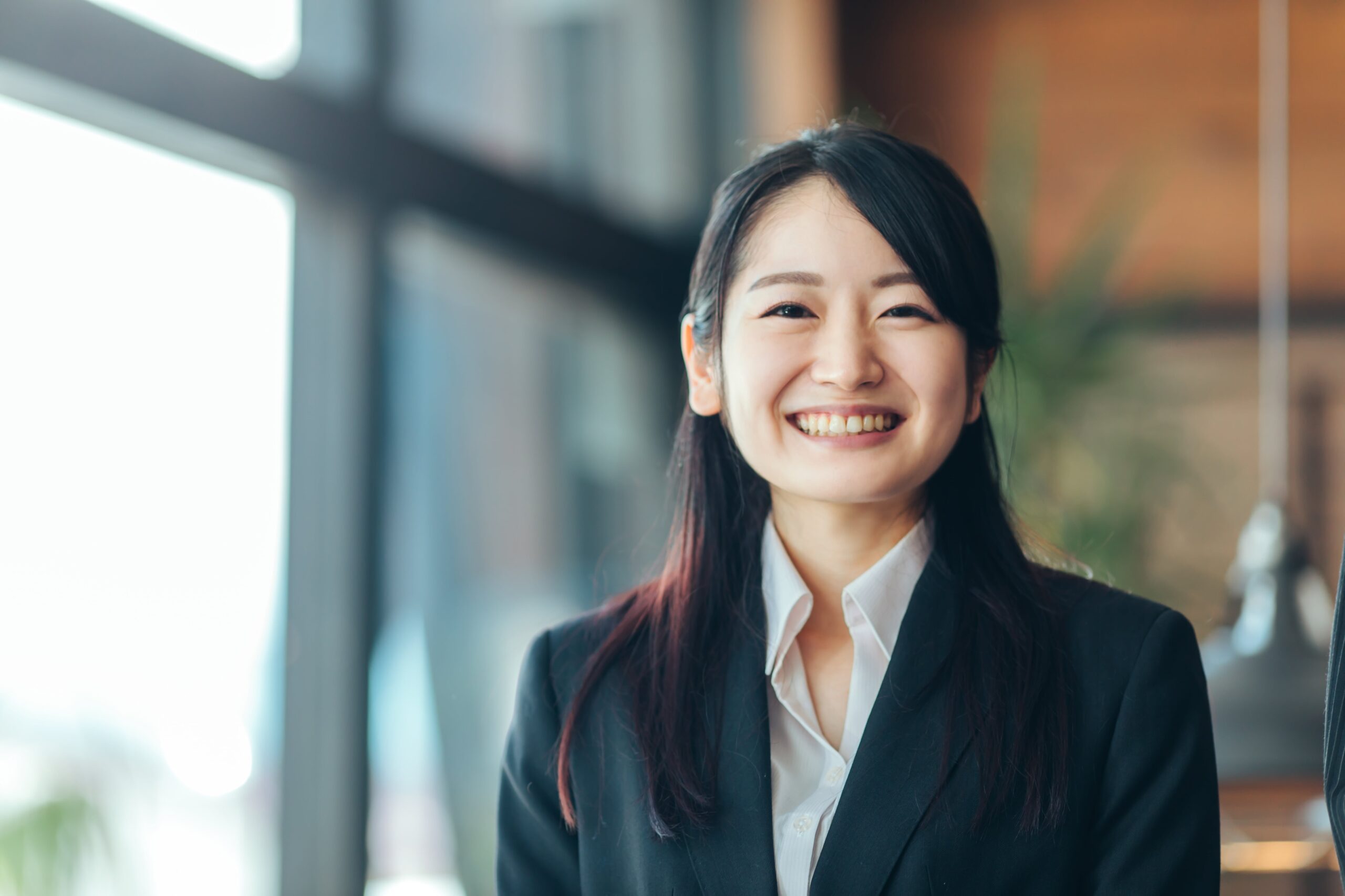 就活の軸を「人の役に立つ」にするのは問題ない！伝え方には注意しよう
