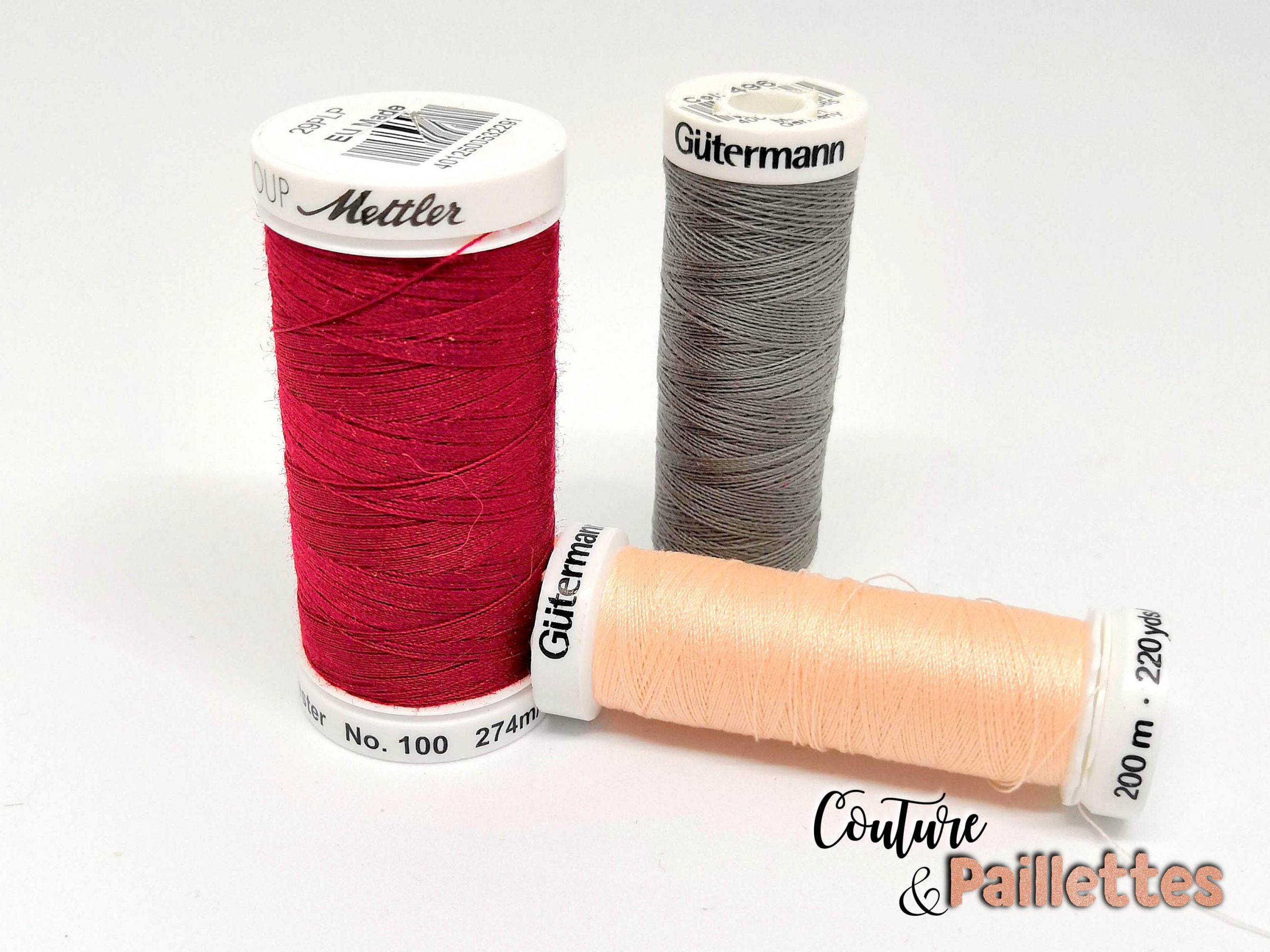 couture-mercerie-indispensable-bobines-fils