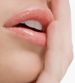 Beauty-Tips-Prevent-dry-lips-and-chapped