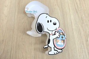 Archivo digital para recortar y armar caja en forma de snoopy pascua