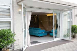 靚靚落地窗問題多？ 關於落地窗 你必需知的四大優缺點！及常見問題