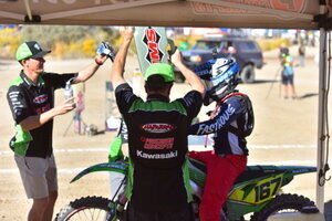 Zach Bell fueling on board his KX450 at 2019 Gorman NGPC