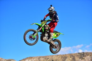 Zach Bell jumping his KX450 at 2019 Gorman NGPC
