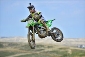 JP Alvarez riding his KX250 at the 2020 taft NGPC