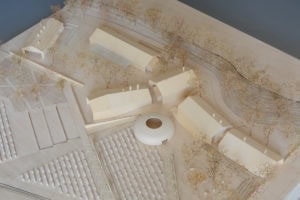 maquette en bois de Viavino pole oenotouristique à st christol