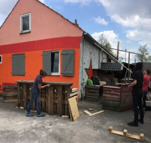 pizza, kaffee und schnaps am maifest 4