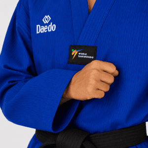 Dobok Tipo Profesional en color azul