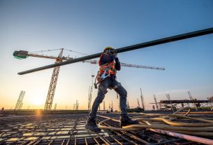 Frederick Basli New York discusses how managing a large-scale construction project requires a blend of strategic planning, adept coordination, and hands-on leadership.