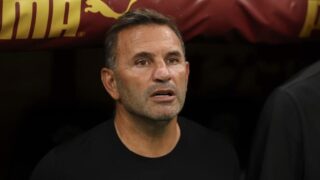GALATASARAY TEKNİK DİREKTÖRÜ OKAN BURUK, ÇORUM FK İLE 2-2 BERABERE KALDIĞI MÜSABAKANIN ARDINDAN YAPTIĞI AÇIKLAMADA, KAZANMALARI GEREKEN BİR AKŞAM OLDUĞUNU SÖYLEDİ. BURUK, AYRICA BU HAFTA TRANSFER YAPMALARININ DA ÖNEMLİ OLACAĞINI DİLE GETİRDİ.