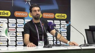 BODRUM FK TEKNİK DİREKTÖRÜ BURHAN EŞER, MUĞLASPOR MAÇININ ARDINDAN, “RAKİP CEZA SAHASINDA 30'A YAKIN BULUŞMADA, 18'E YAKIN ŞUT ÇEKTİĞİMİZ VE BUNUN ÇERÇEVESİNDE SADECE SONUÇ ANLAMINDA, SKOR ANLAMINDA İSTEDİĞİMİZ OLMADIĞI BİR MAÇ OLDU AMA  OYUNCULARIN MÜCADELESİNDEN MEMNUNUM.” DEDİ.