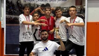 SAKARYA'DA ŞAMPİYON OLDULAR