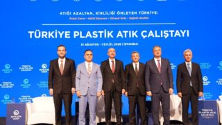 MUĞLA VALİSİ AKBIYIK, TÜRKİYE PLASTİK ATIK ÇALIŞTAYI’NDA "MUĞLA MODELİ"Nİ ANLATTI
