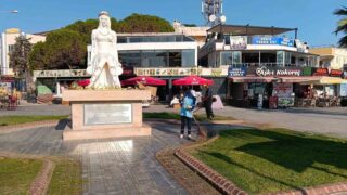 DİDİM BELEDİYESİ EKİPLERİ, KENT GENELİNDEKİ PARK, YEŞİL ALAN VE SAHİL BÖLGELERİNDE BAKIM VE DÜZENLEME ÇALIŞMALARINI SÜRDÜRÜYOR.