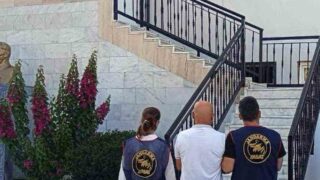 MUĞLA İL JANDARMA KOMUTANLIĞI EKİPLERİNCE 21-27 EYLÜL TARİHLERİ ARASINDA GERÇEKLEŞTİRİLEN DENETİMLERDE 96 ARANAN ŞAHIS YAKALANIRKEN, 13 ŞÜPHELİ TUTUKLANARAK CEZAEVİNE TESLİM EDİLDİ.