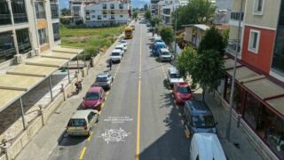 AYDIN’IN EFELER İLÇESİ ATA MAHALLESİ’NDEKİ GÖKSU CADDESİ’NDE ALTYAPI ÇALIŞMALARININ ARDINDAN YOL YENİLEME, ASFALT, ÇİZGİ VE LOGO ÇALIŞMALARI TAMAMLANDI.
