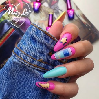 nauka technik stylizacji paznokci