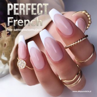 french manicure allepaznokcie