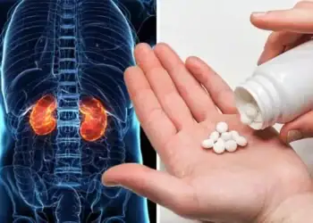 Some blood pressure pills may interact dangerously with painkillers (Image: Getty )