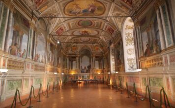 A Roma puoi entrare in una biblioteca segreta del Seicento