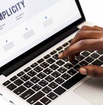 Découvrez pourquoi un site internet professionnel est devenu indispensable pour les entreprises sénégalaises. Visibilité, crédibilité, acquisition de clients et développement commercial : tous les avantages d'un site web performant.