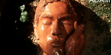 L’homme tiré de la terre était-il noir ou blanc ?