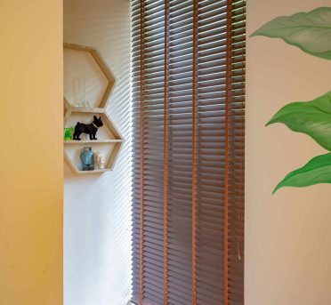 Wooden Blinds - 50 mm - Baswood Printing Chene Oak - Mono Apakah Krey Kayu Tahan Rayap?
